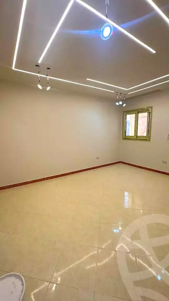 https://aqarmap.com.eg/ar/listing/7193001-for-sale-alexandria-sydy-bshr-sydy-bshr-bhry-khalil-hamada-st