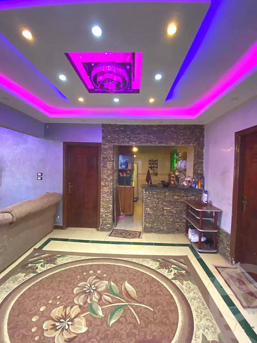 https://aqarmap.com.eg/ar/listing/7193056-for-sale-cairo-helwan-helwan-el-sharkeya-heidar-st
