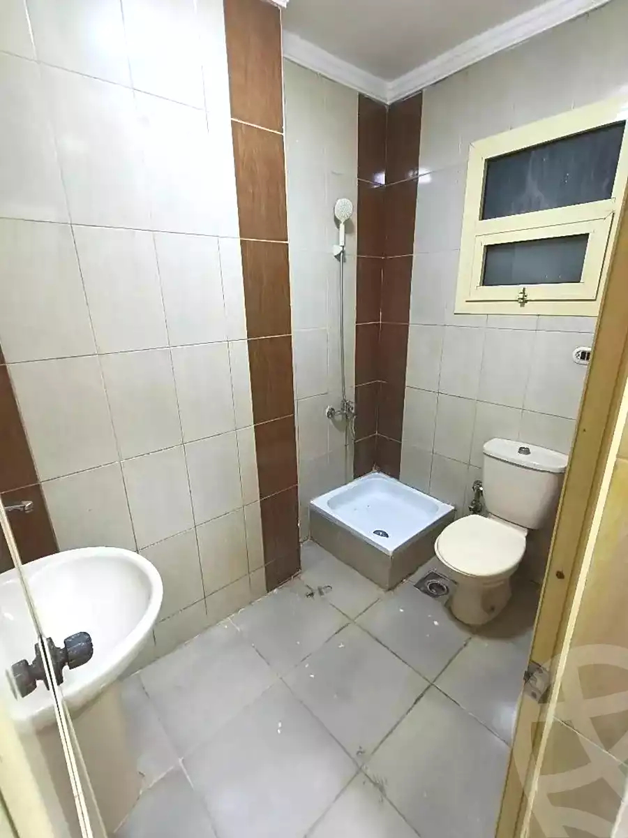 https://aqarmap.com.eg/ar/listing/7193308-for-sale-alexandria-sydy-bshr-sydy-bshr-bhry-gamal-abd-el-nasir-st