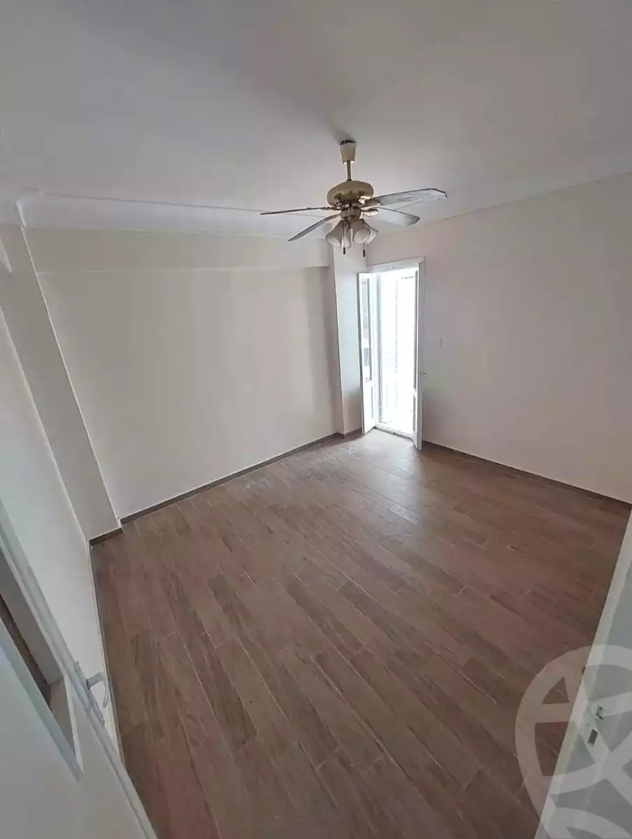 https://aqarmap.com.eg/ar/listing/7193361-for-sale-alexandria-sydy-bshr-sydy-bshr-bhry