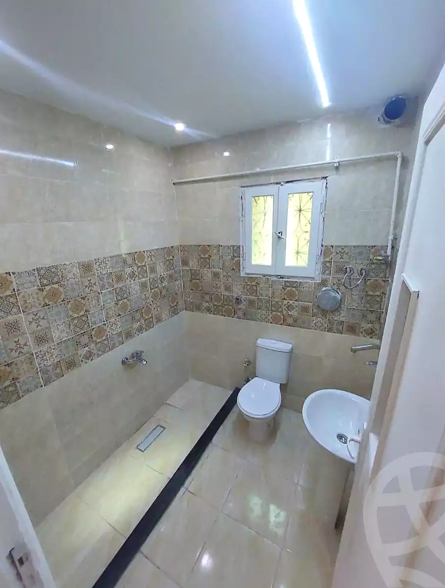 https://aqarmap.com.eg/ar/listing/7193361-for-sale-alexandria-sydy-bshr-sydy-bshr-bhry