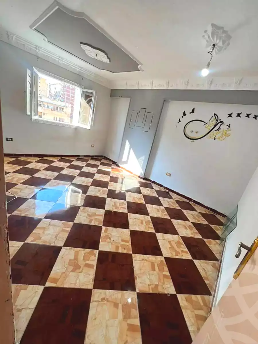 https://aqarmap.com.eg/ar/listing/7193557-for-sale-alexandria-sydy-bshr-sydy-bshr-bhry