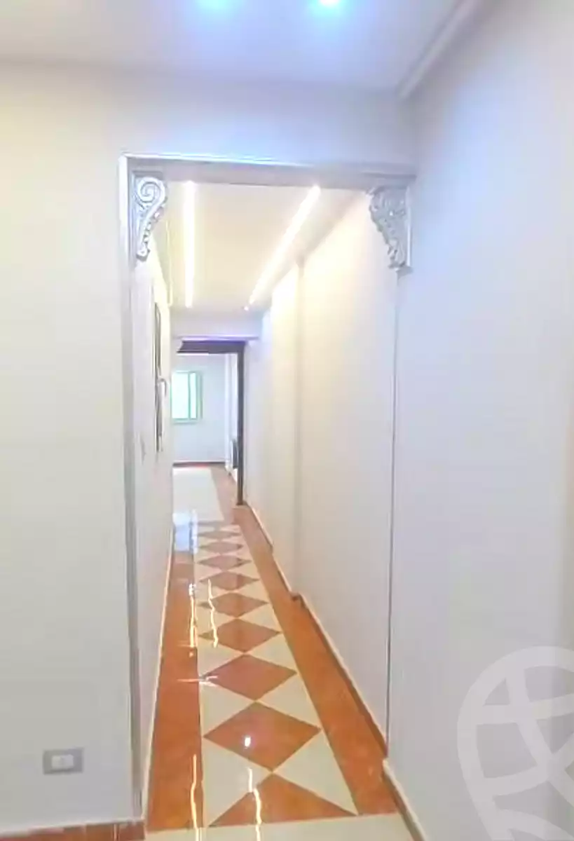 https://aqarmap.com.eg/en/listing/7193614-for-sale-alexandria-sydy-bshr-sydy-bshr-qbly-hassan-refaat-st