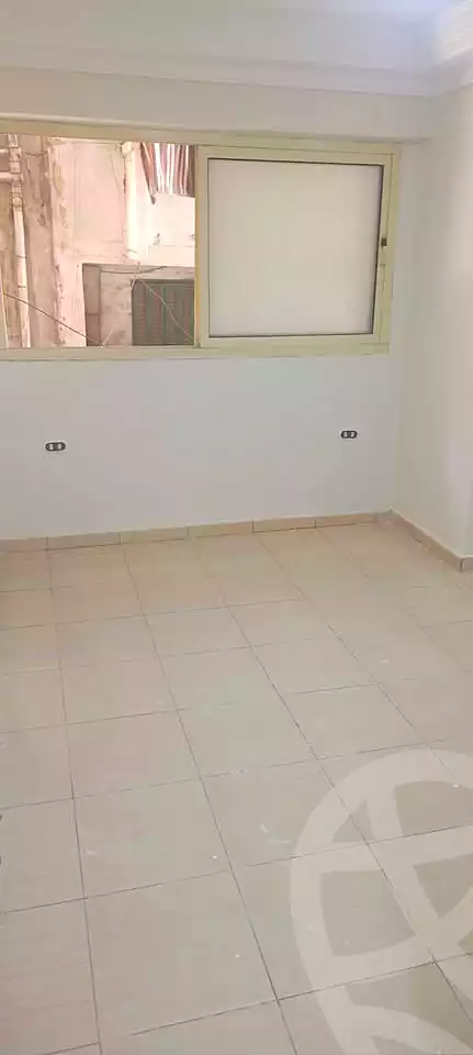 https://aqarmap.com.eg/ar/listing/7193699-for-sale-alexandria-sydy-bshr-sydy-bshr-bhry-gamal-abd-el-nasir-st