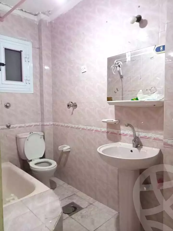https://aqarmap.com.eg/en/listing/7193783-for-sale-alexandria-el-asafra-l-sfr-bhry