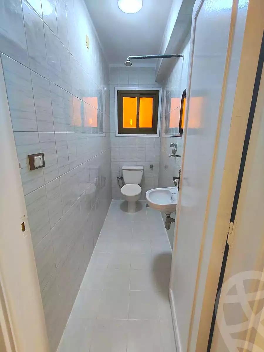 https://aqarmap.com.eg/ar/listing/7193730-for-sale-alexandria-al-agamy-shataa-el-nakheel
