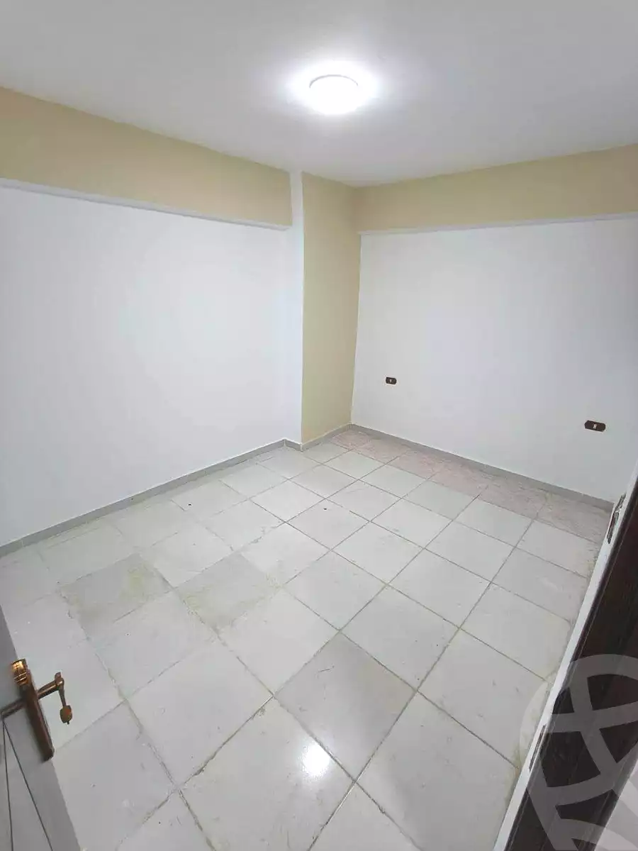 https://aqarmap.com.eg/en/listing/7193944-for-sale-alexandria-lsywf-el-falki
