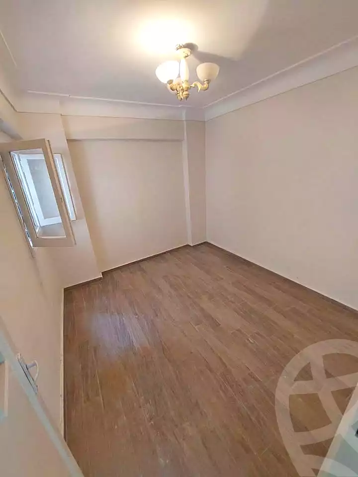 https://aqarmap.com.eg/ar/listing/7194153-for-sale-alexandria-sydy-bshr-sydy-bshr-bhry
