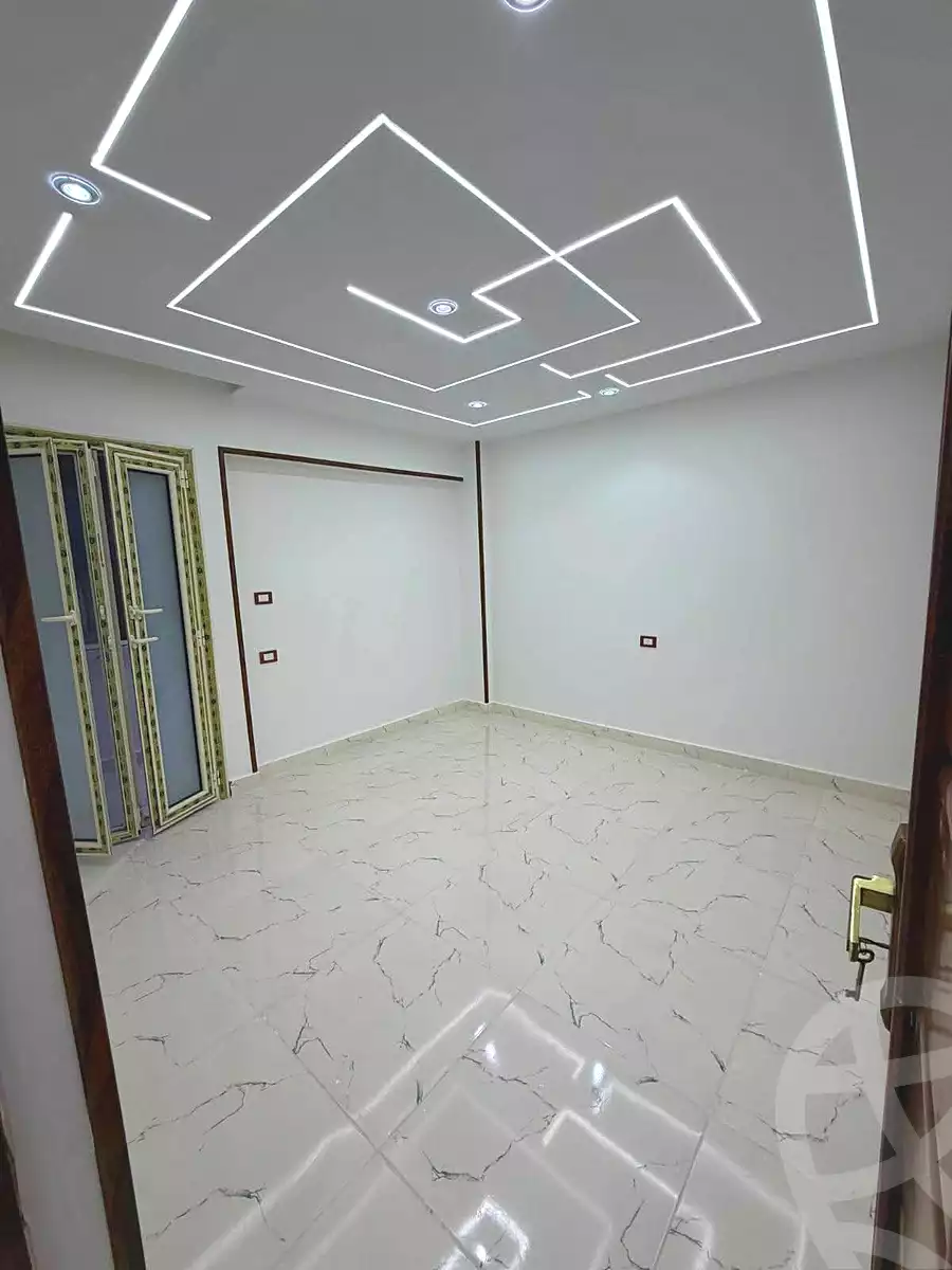 https://aqarmap.com.eg/en/listing/7194172-for-sale-alexandria-lsywf-el-falki