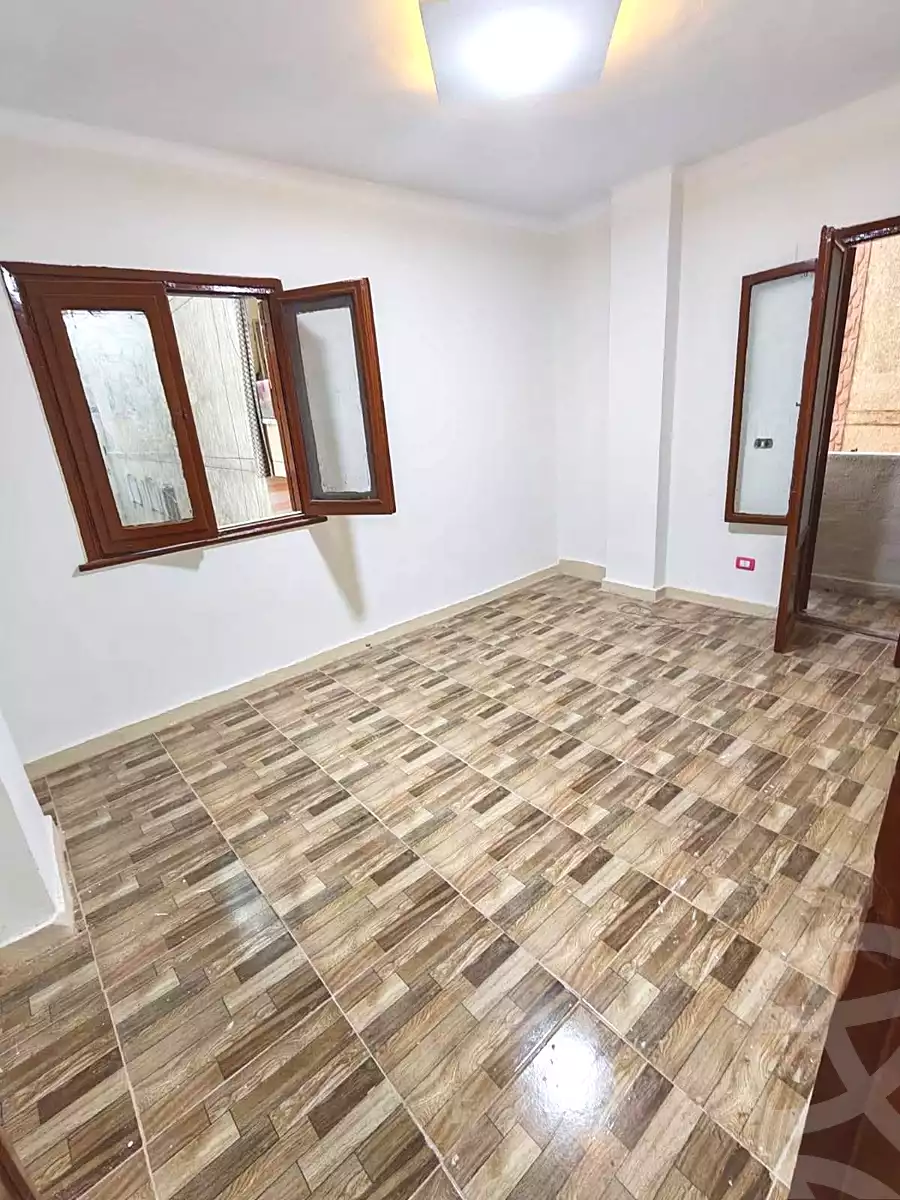 https://aqarmap.com.eg/ar/listing/7194577-for-sale-alexandria-al-agamy-el-hanouvel