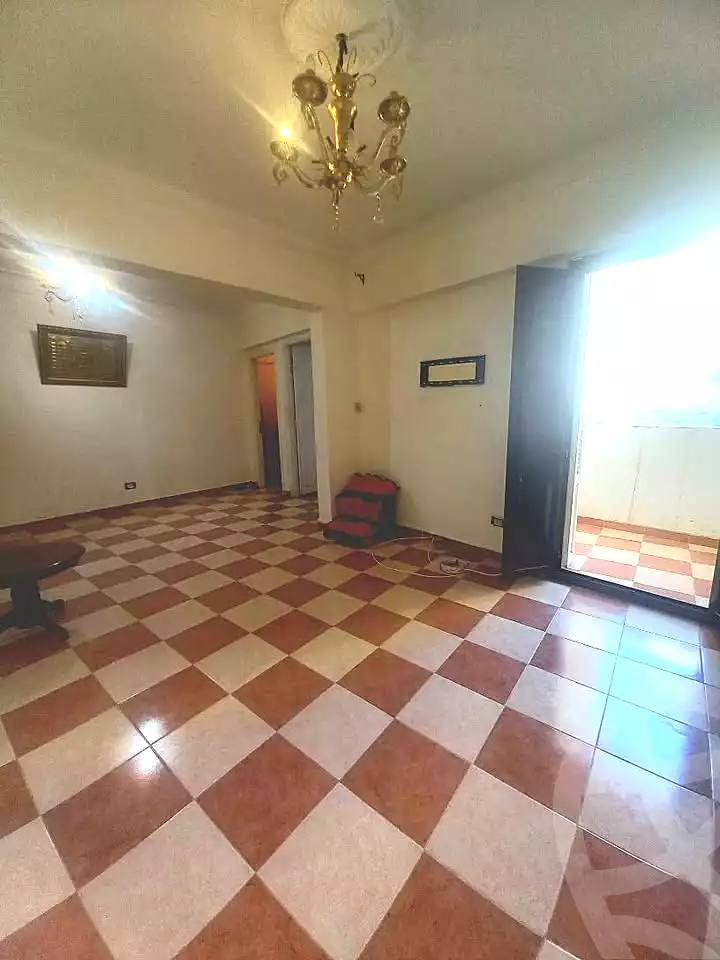 https://aqarmap.com.eg/ar/listing/7194545-for-sale-alexandria-sydy-bshr-sydy-bshr-bhry-khalil-hamada-st