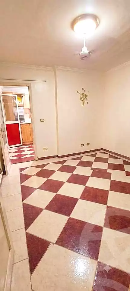 https://aqarmap.com.eg/ar/listing/7194529-for-sale-alexandria-el-asafra-shr-45