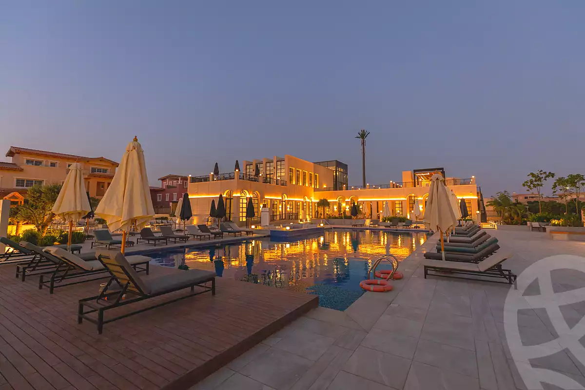https://aqarmap.com.eg/ar/listing/7194899-for-sale-cairo-new-cairo-compounds-hyde-park-parkway-hyde-park-compound