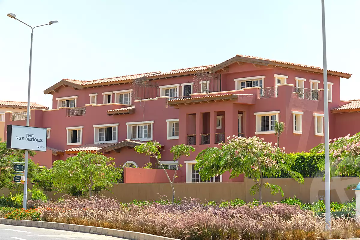 https://aqarmap.com.eg/ar/listing/7194899-for-sale-cairo-new-cairo-compounds-hyde-park-parkway-hyde-park-compound