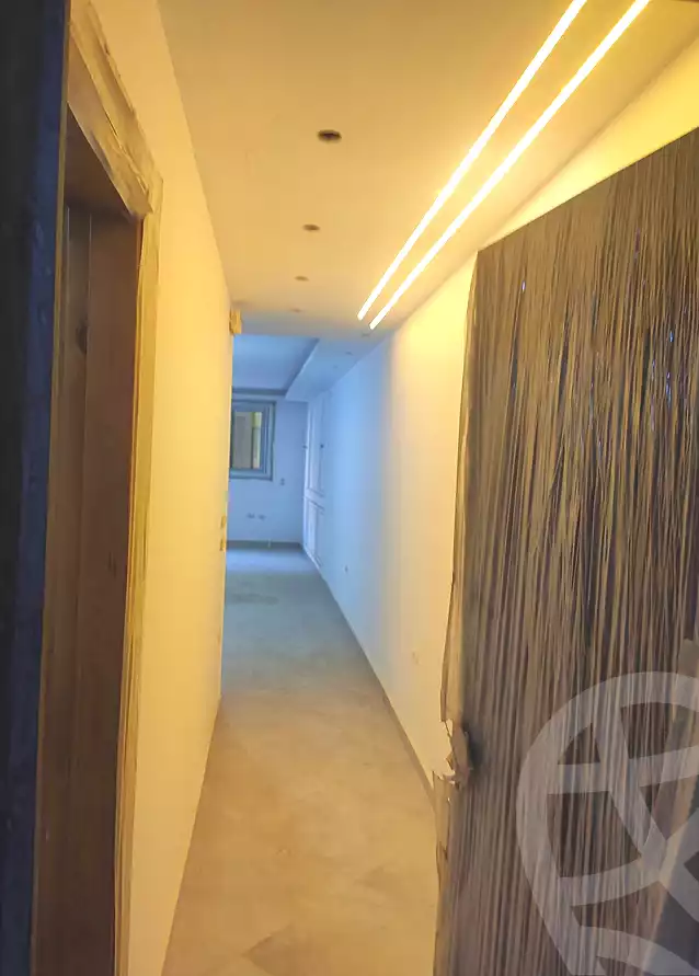 https://aqarmap.com.eg/ar/listing/7195187-for-sale-cairo-helwan-hadayek-helwan-el-eshrein-st