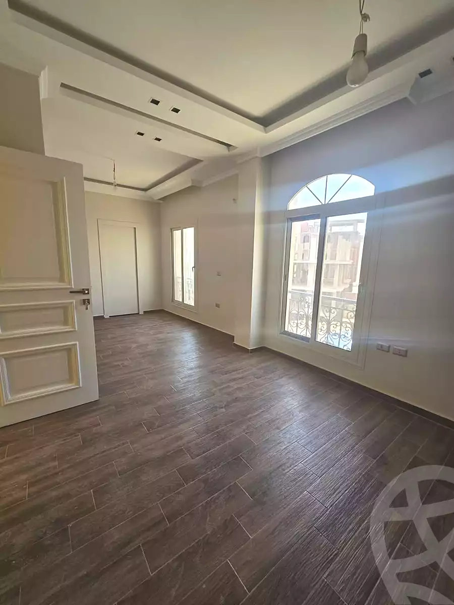 https://aqarmap.com.eg/ar/listing/7195205-for-sale-cairo-6th-of-october-el-ahyaa-neighborhood-3rd-al-hay-al-thalith-st