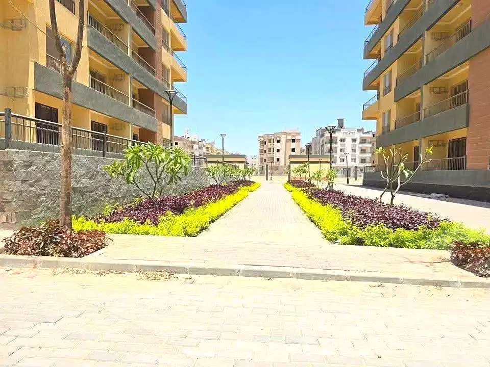https://aqarmap.com.eg/en/listing/7195215-for-sale-cairo-6th-of-october-compounds-saba-compound-torec
