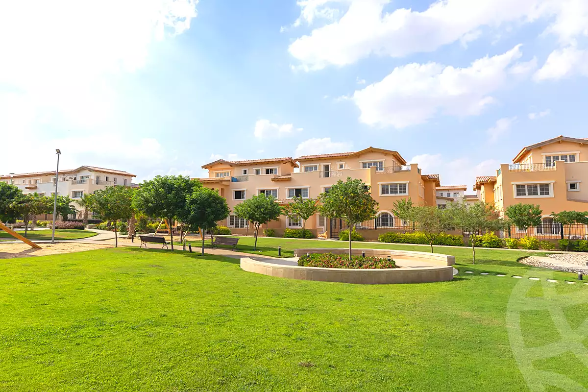 https://aqarmap.com.eg/ar/listing/7195291-for-sale-cairo-new-cairo-compounds-hyde-park-greens-hyde-park-compound