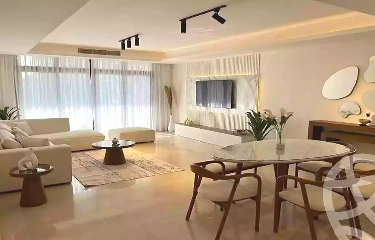 https://aqarmap.com.eg/ar/listing/7195341-for-sale-cairo-new-cairo-compounds-hyde-park-parkway-hyde-park-compound