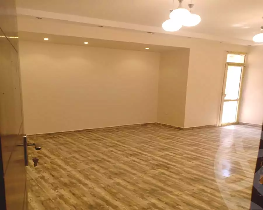 https://aqarmap.com.eg/ar/listing/7195425-for-sale-cairo-new-cairo-el-ahyaa-third-neighborhood-street-1