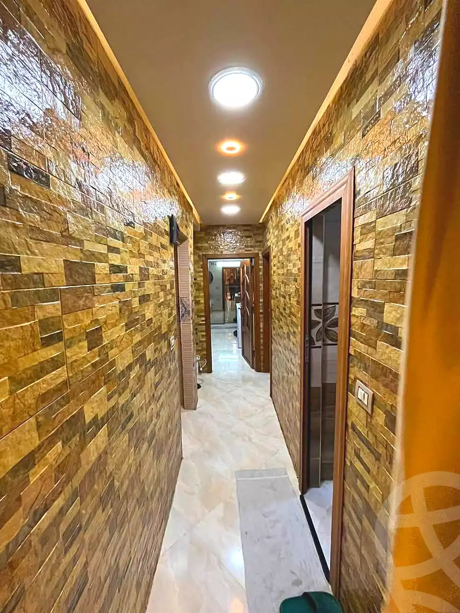 https://aqarmap.com.eg/en/listing/7195832-for-sale-cairo-ain-shams-jsr-lswys
