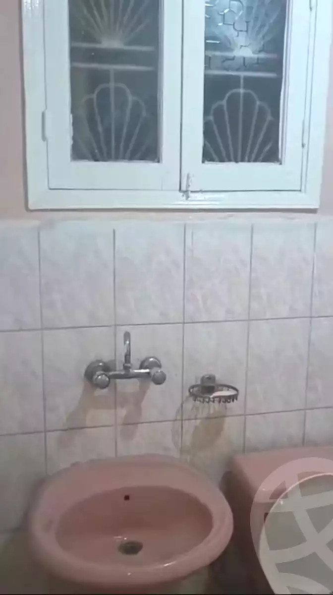 https://aqarmap.com.eg/ar/listing/7195878-for-sale-alexandria-sydy-bshr-sydy-bshr-qbly-street-30