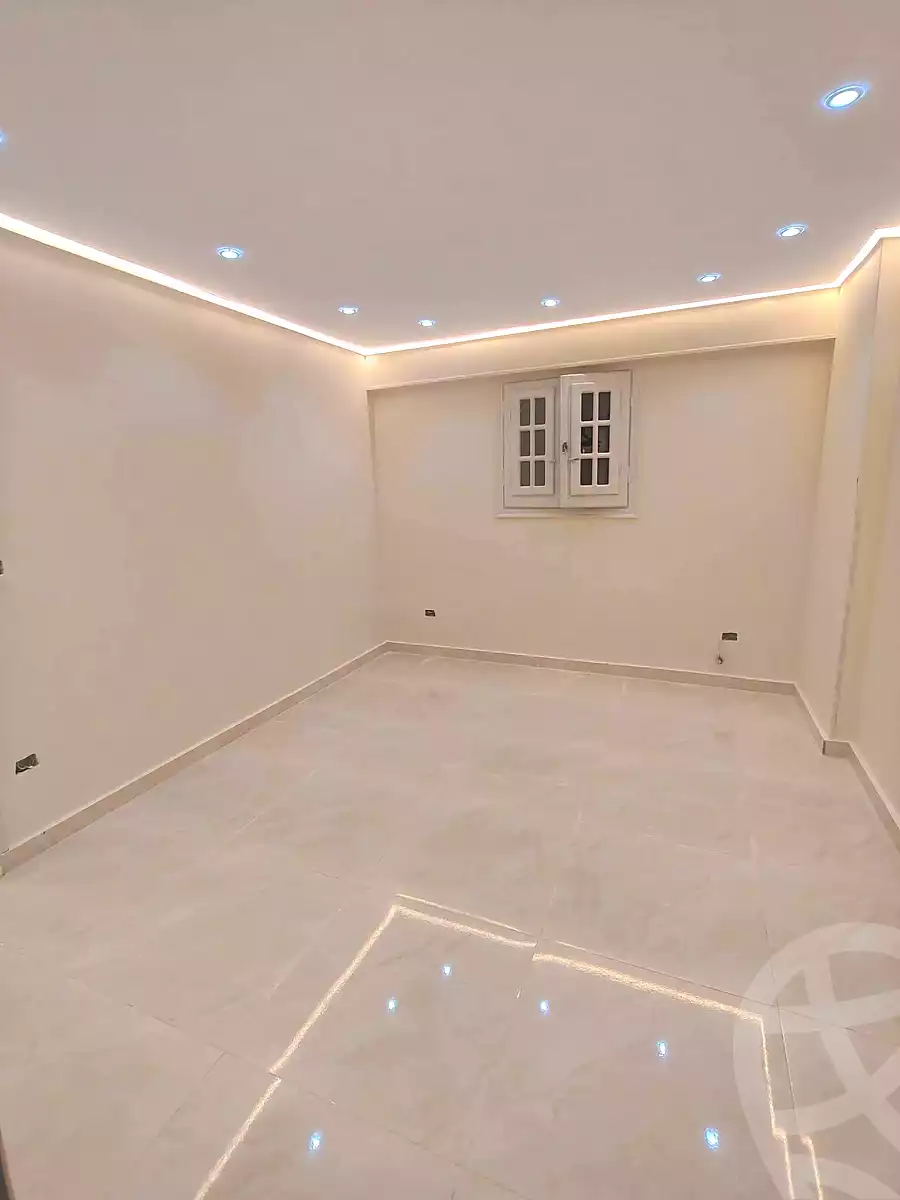 https://aqarmap.com.eg/ar/listing/7195921-for-sale-alexandria-sydy-bshr-sydy-bshr-qbly-street-17