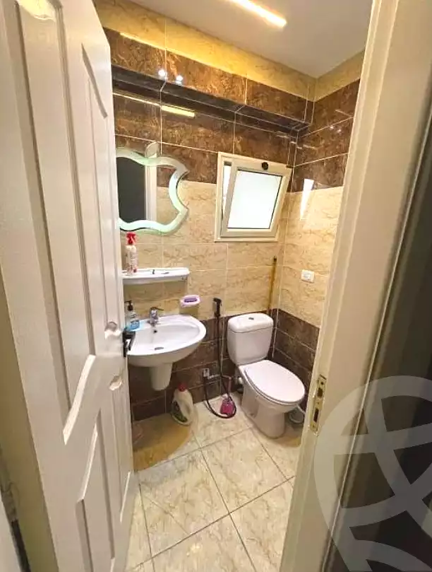 https://aqarmap.com.eg/ar/listing/7196028-for-sale-alexandria-lsywf-city-light-compound