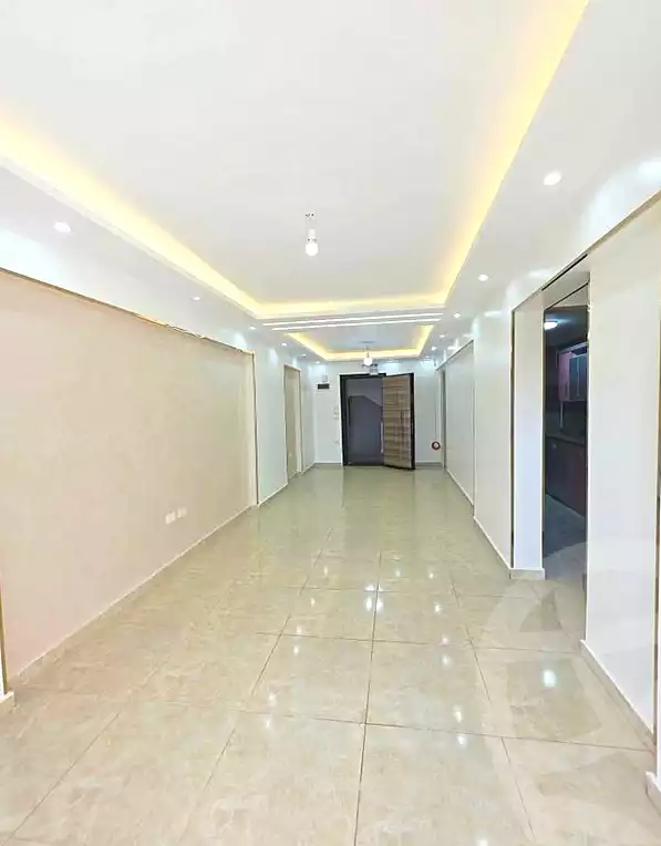 https://aqarmap.com.eg/ar/listing/7196032-for-sale-alexandria-el-asafra-l-sfr-bhry