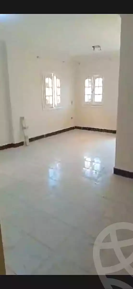 https://aqarmap.com.eg/ar/listing/7196079-for-sale-cairo-6th-of-october-el-ahyaa-neighborhood-8th-el-tahrir-rd
