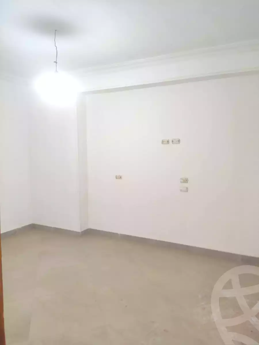https://aqarmap.com.eg/ar/listing/7196086-for-sale-cairo-helwan-hadayek-helwan-el-eshrein-st