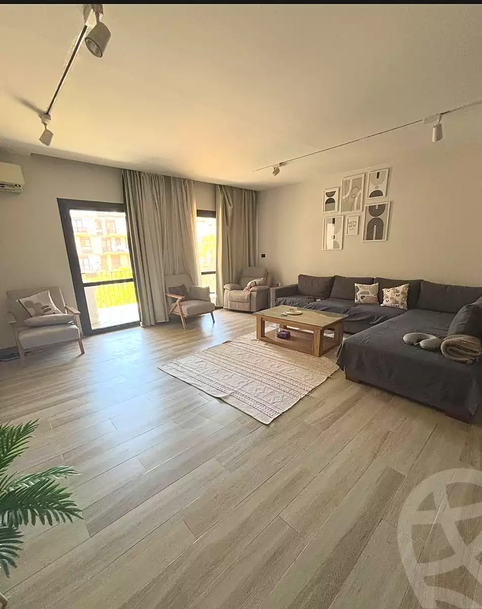 https://aqarmap.com.eg/ar/listing/7196116-for-rent-cairo-el-sheikh-zayed-city-compounds-kmbwnd-wyst-twn-swdyk