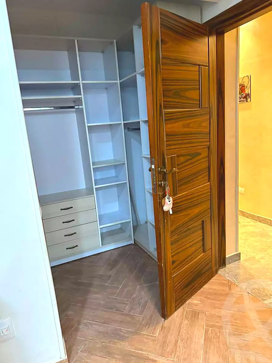 https://aqarmap.com.eg/en/listing/7196125-for-rent-cairo-el-sheikh-zayed-city-el-hay-elasher-street-100
