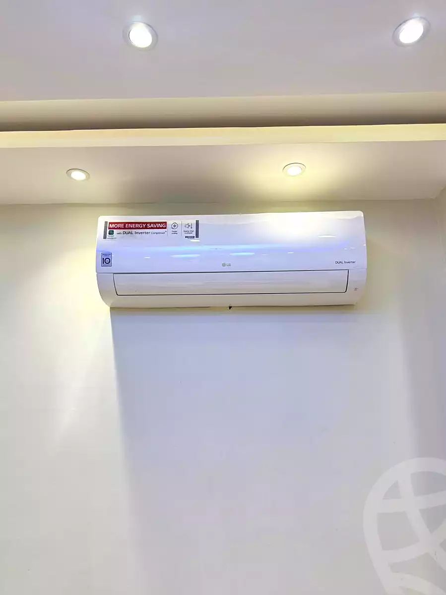 https://aqarmap.com.eg/en/listing/7196366-for-rent-cairo-el-sheikh-zayed-city-el-hay-elasher-street-100