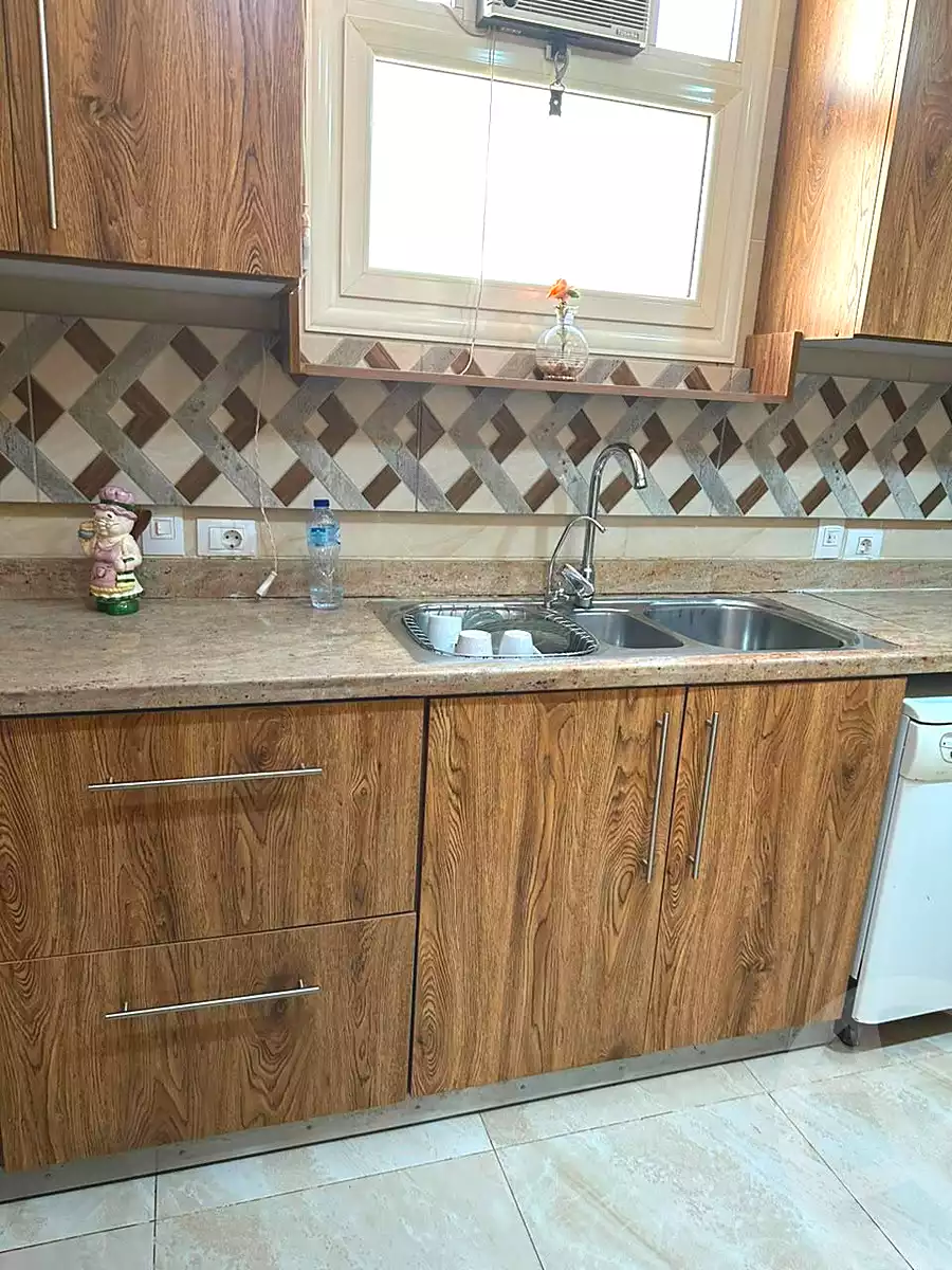 https://aqarmap.com.eg/en/listing/7196366-for-rent-cairo-el-sheikh-zayed-city-el-hay-elasher-street-100
