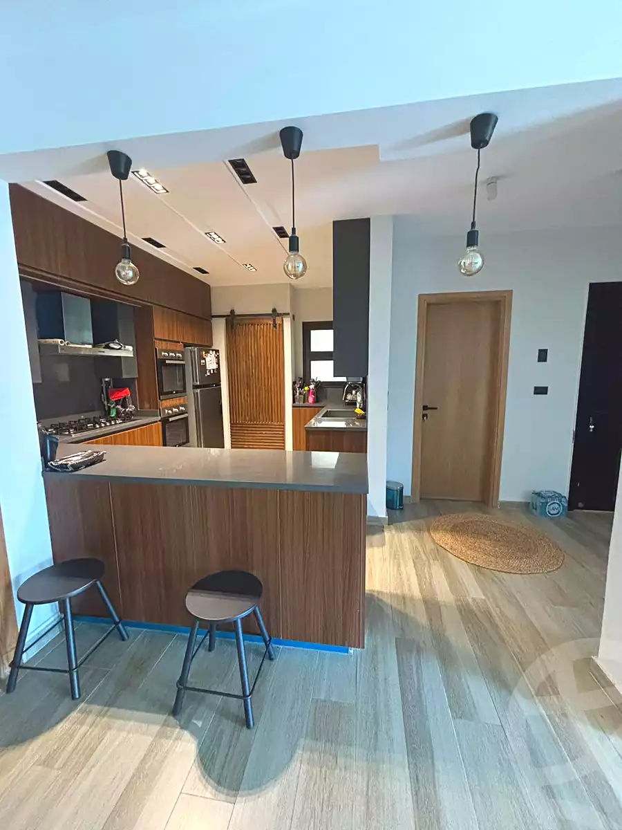 https://aqarmap.com.eg/ar/listing/7196554-for-rent-cairo-el-sheikh-zayed-city-compounds-kmbwnd-wyst-twn-swdyk