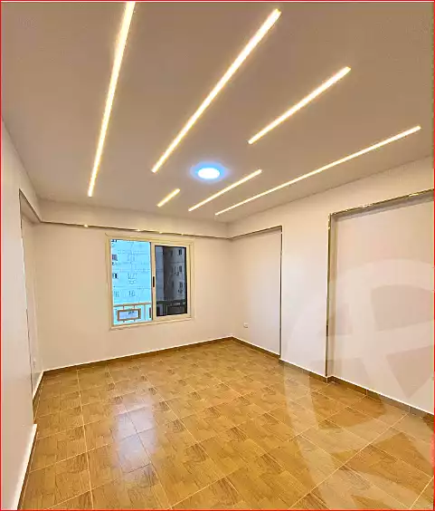 https://aqarmap.com.eg/ar/listing/7196658-for-sale-alexandria-sydy-bshr-sydy-bshr-bhry-mohamed-el-srafi-st.