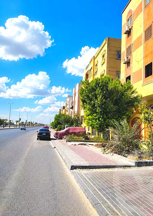 https://aqarmap.com.eg/ar/listing/7196832-for-sale-cairo-15th-of-may-family-housing