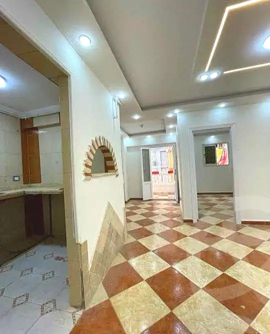 https://aqarmap.com.eg/ar/listing/7196896-for-sale-alexandria-new-miami-street-10