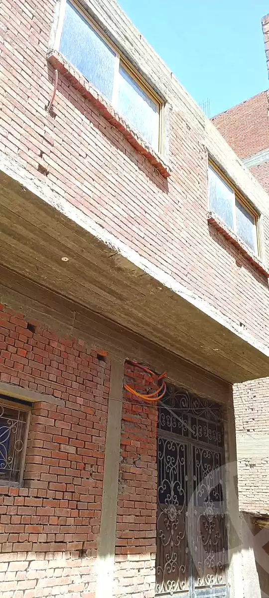 https://aqarmap.com.eg/ar/listing/7197064-for-sale-cairo-helwan-el-harir-st