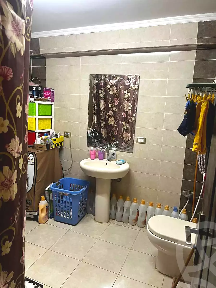 https://aqarmap.com.eg/en/listing/7197108-for-sale-cairo-helwan-zou-el-fekar-basha-st
