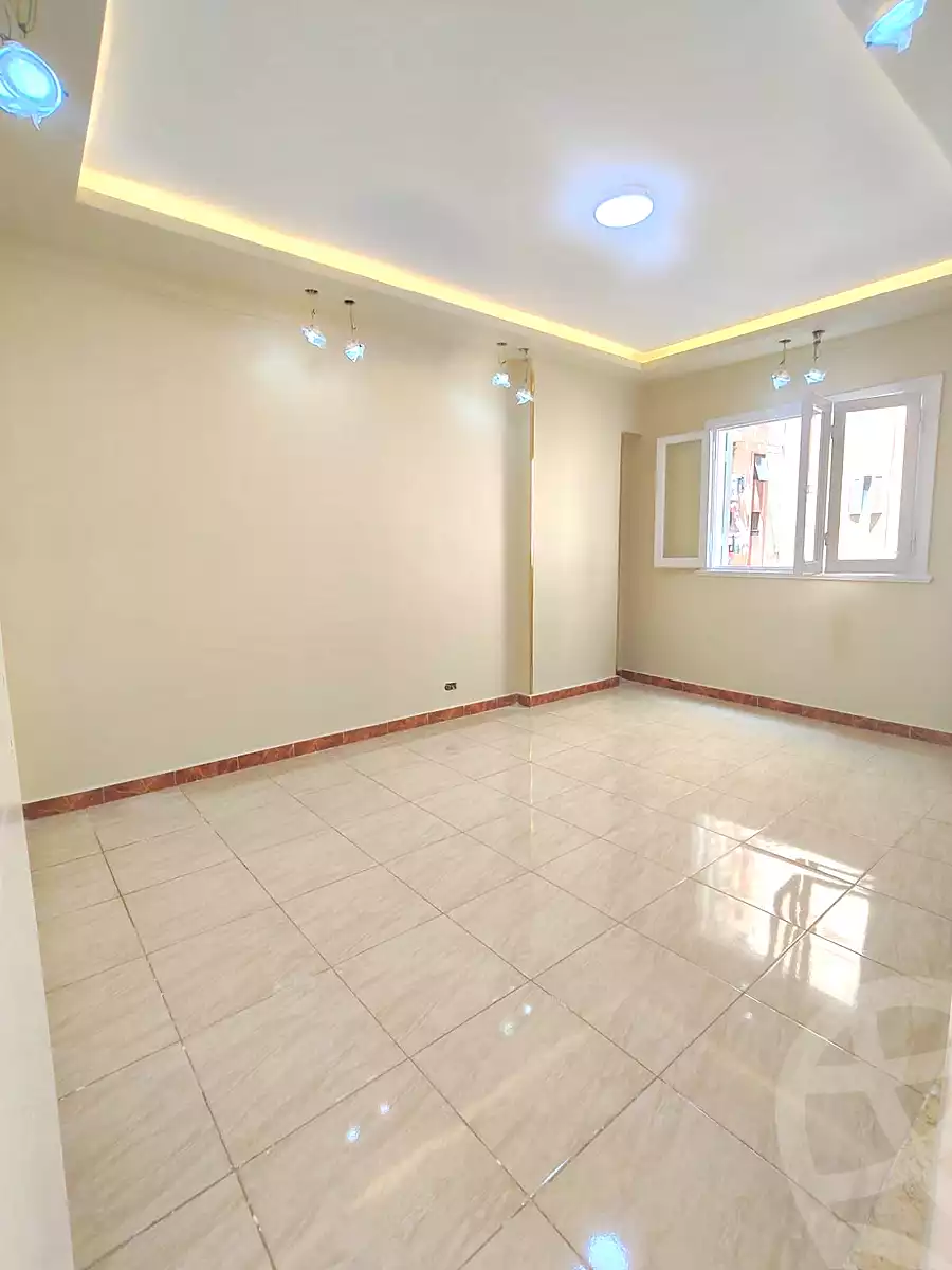 https://aqarmap.com.eg/ar/listing/7197132-for-sale-alexandria-sydy-bshr-sydy-bshr-bhry-shr-khld-bn-lwlyd