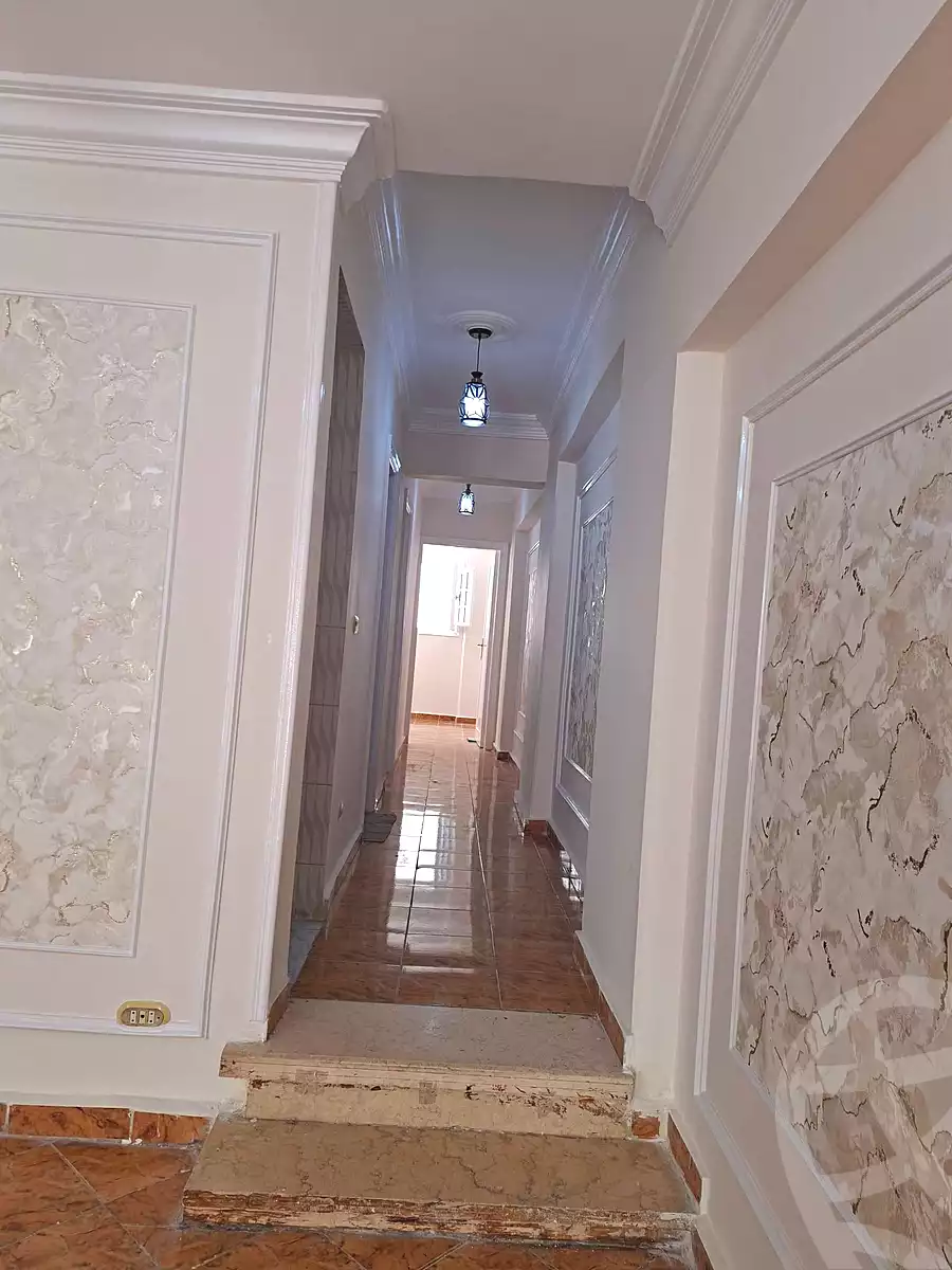 https://aqarmap.com.eg/ar/listing/7197268-for-sale-alexandria-el-asafra-l-sfr-bhry