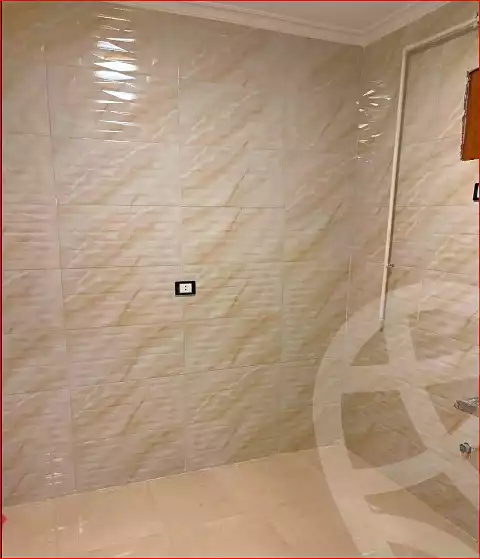 https://aqarmap.com.eg/ar/listing/7197384-for-sale-cairo-helwan-helwan-el-sharkeya-mostafa-safwat-st