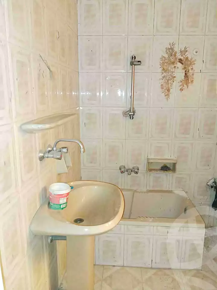 https://aqarmap.com.eg/ar/listing/7197544-for-sale-alexandria-al-agamy-lbytsh