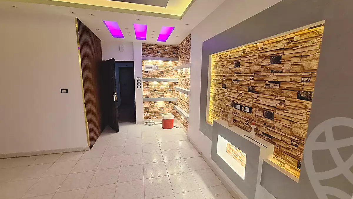 https://aqarmap.com.eg/ar/listing/7197763-for-sale-red-sea-kwrnysh-lgrdq