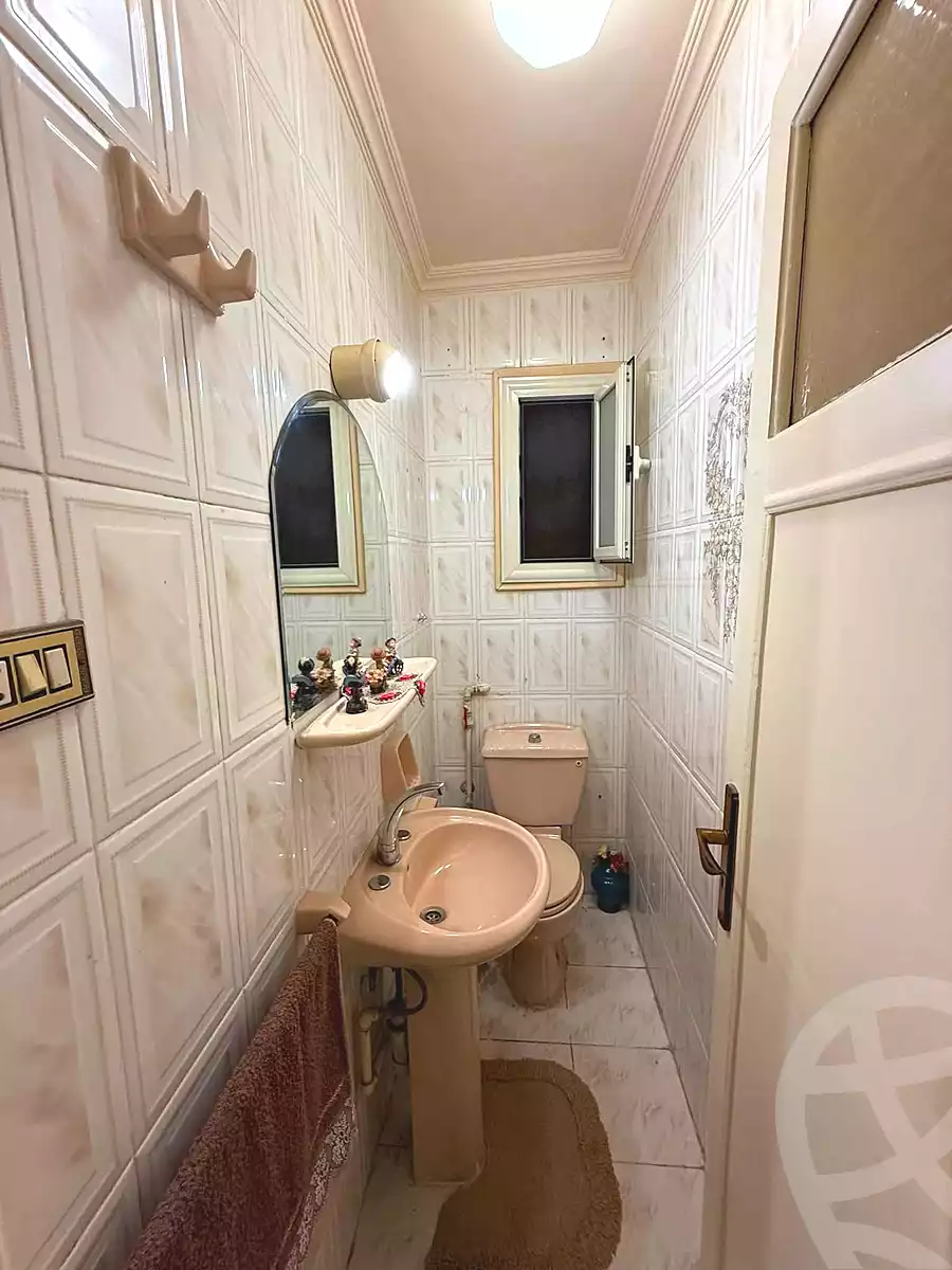 https://aqarmap.com.eg/en/listing/7198058-for-sale-alexandria-sydy-bshr-sydy-bshr-bhry-shr-mhmwd-l-yswy