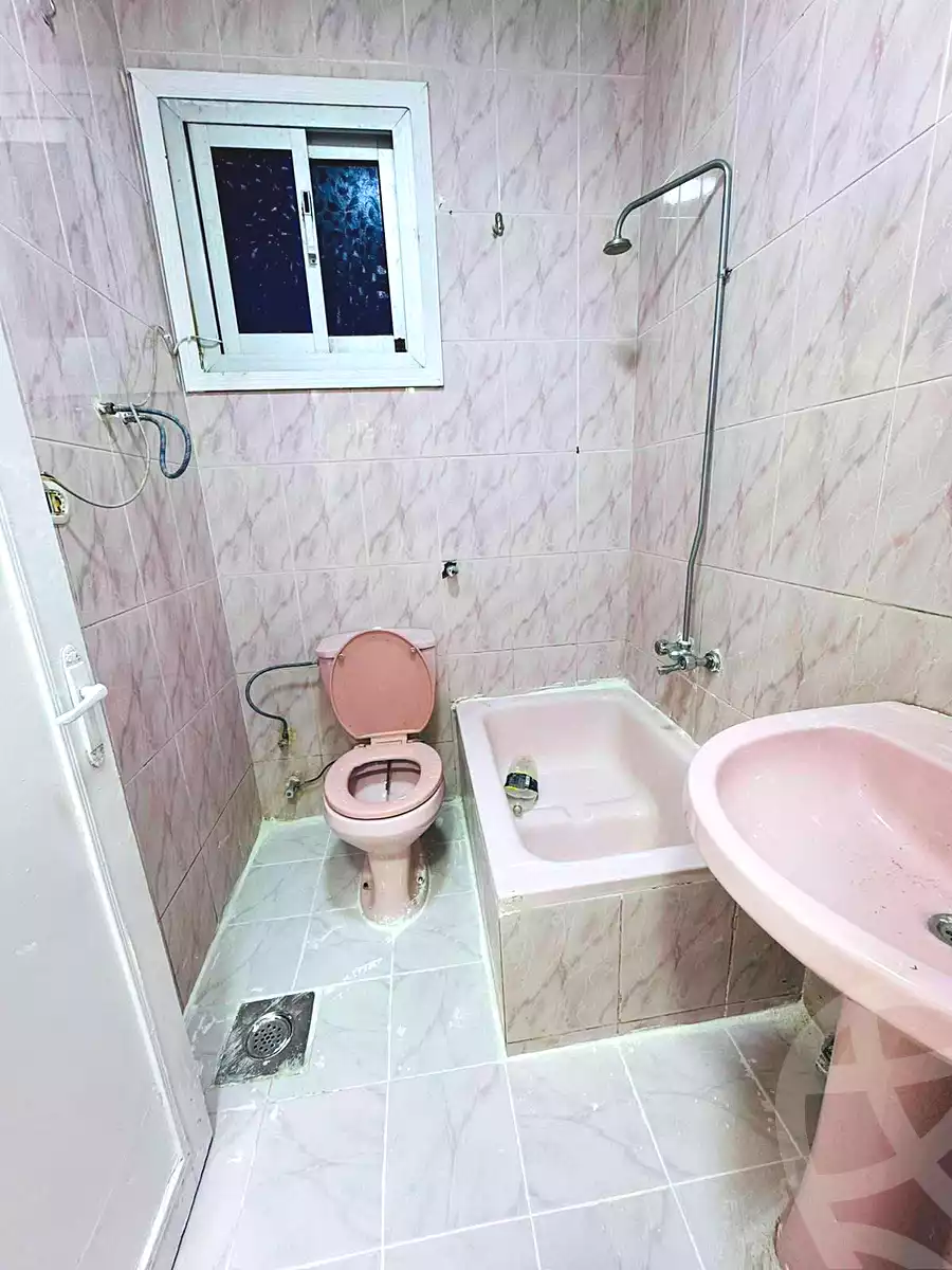 https://aqarmap.com.eg/ar/listing/7198402-for-sale-alexandria-al-agamy-shataa-el-nakheel