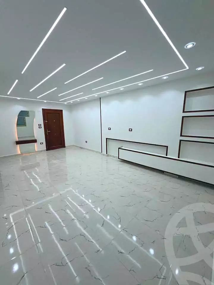 https://aqarmap.com.eg/en/listing/7198433-for-sale-alexandria-lsywf-el-falki