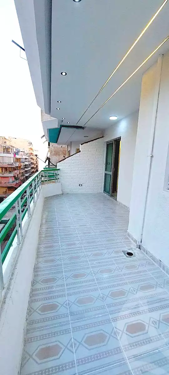 https://aqarmap.com.eg/ar/listing/7198456-for-sale-alexandria-al-agamy-shataa-el-nakheel
